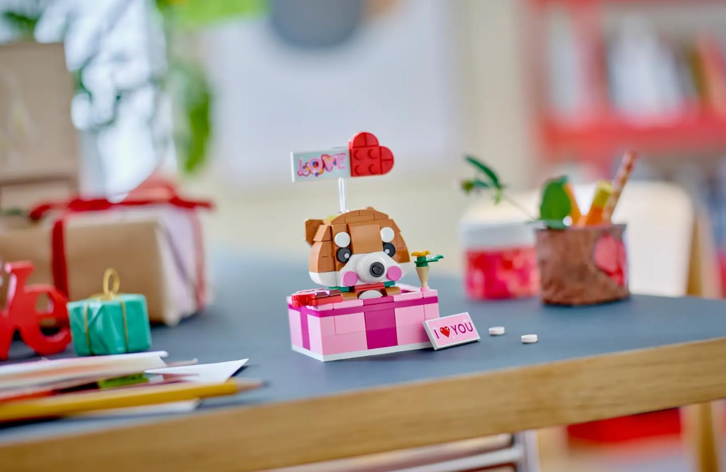 LEGO 40679 Love Gift Box – Shiba Inu Gift with Customizable Eyes