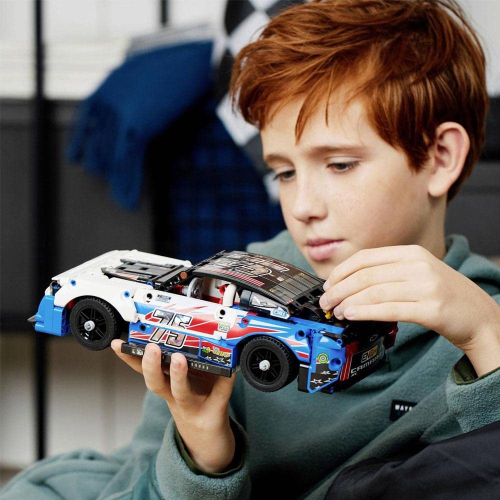 LEGO Technic NASCAR Camaro ZL1 (42153) | Buildable Racing Car Model Kit