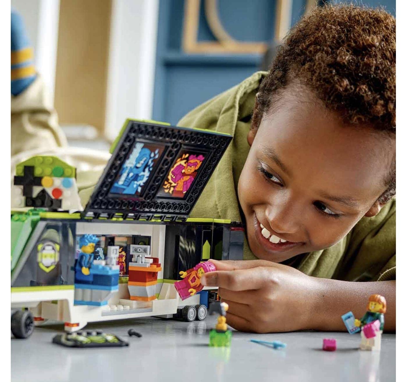 LEGO City 60388 Video Game Tournament Truck – Esports Vehicle Toy for Ages 7+
