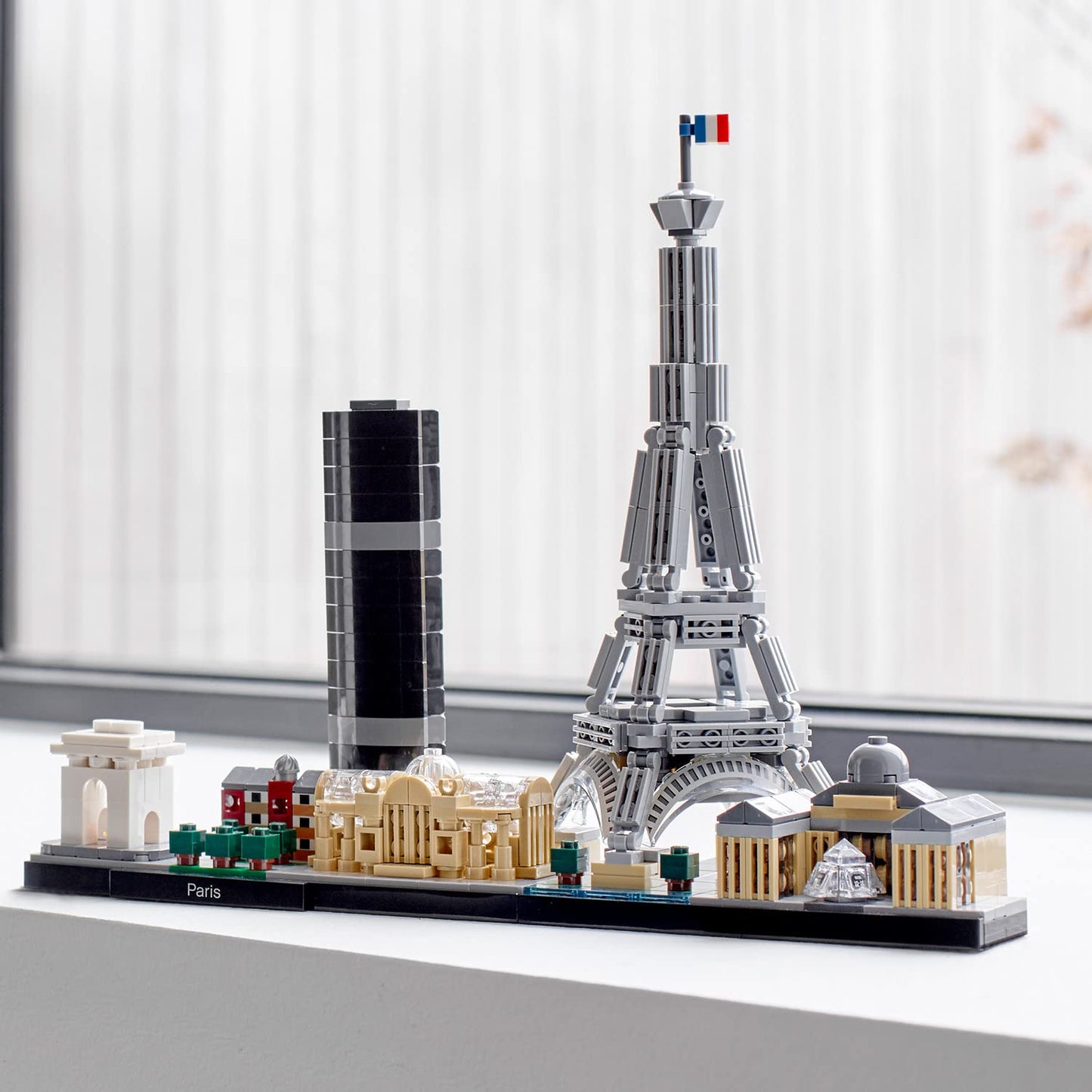 LEGO Architecture Paris Skyline – Detailed Landmarks Model