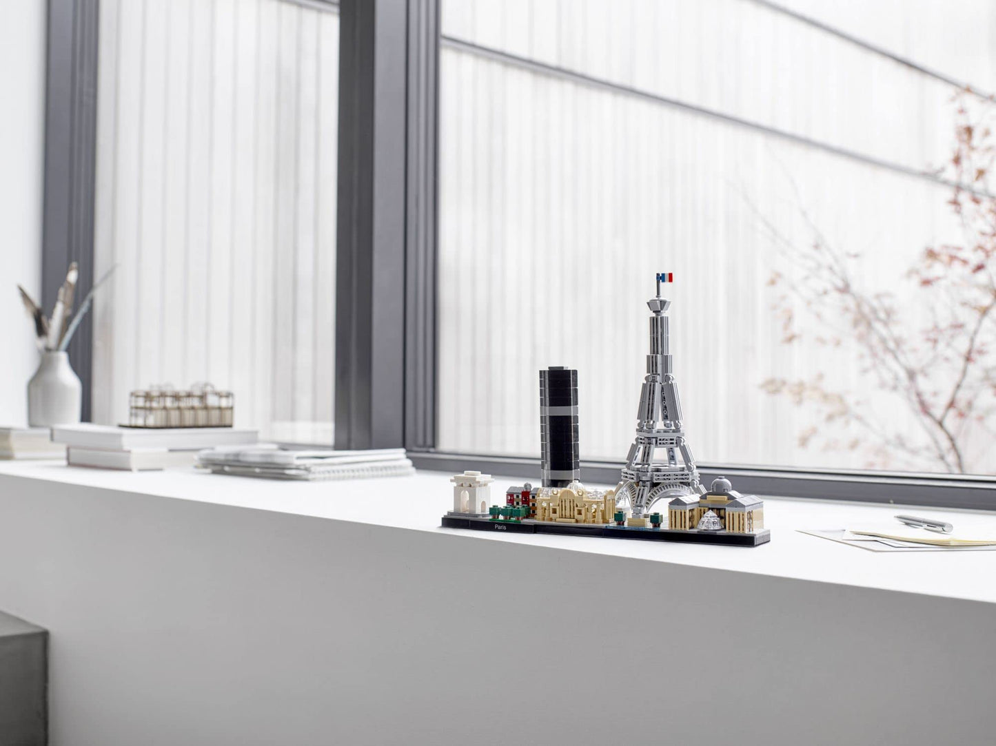 LEGO Architecture Paris 21044 Skyline Model Building Set – For Architecture & Travel Enthusiasts