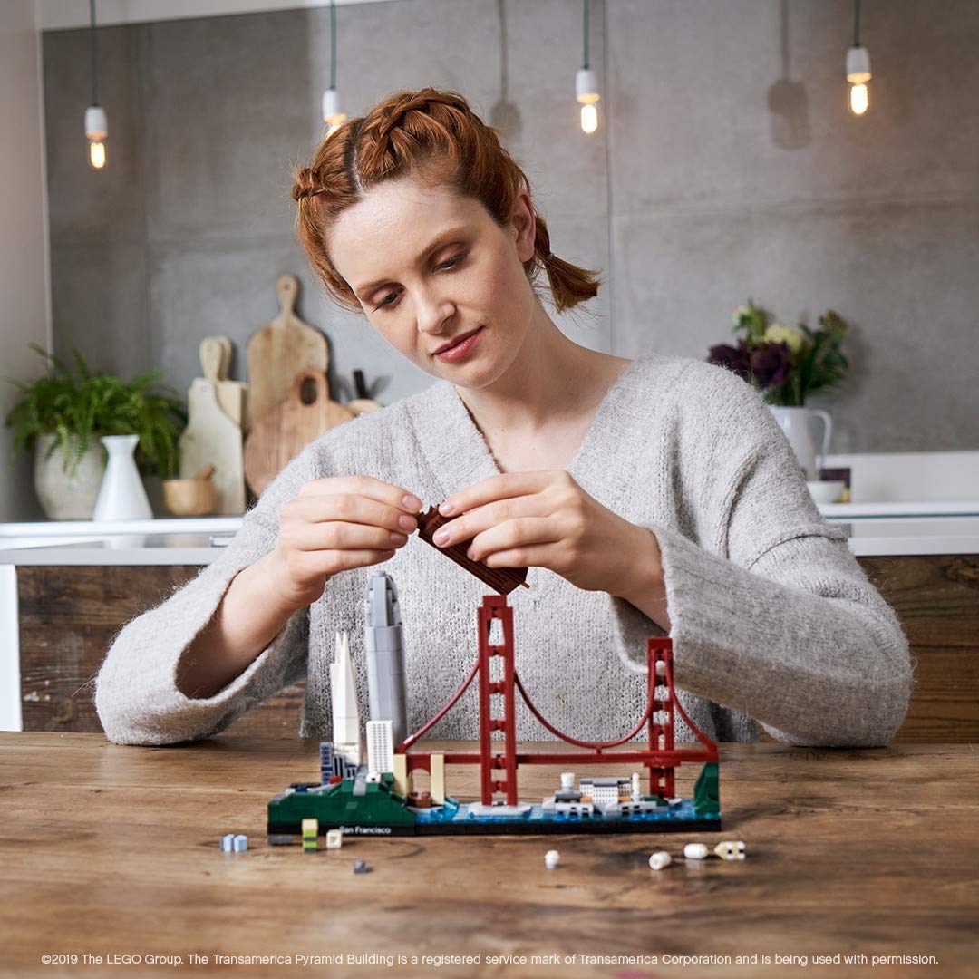 LEGO Architecture Skyline Collection 21043 San Francisco Building Kit – 565 Pieces