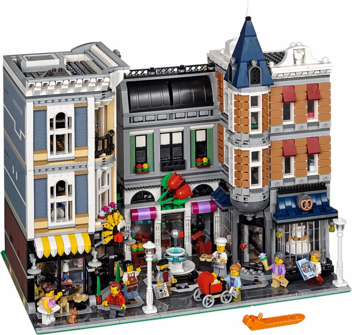 LEGO Creator Expert Assembly Square 10255 Building Kit – 4002 Pieces | Detailed Modular Town Center