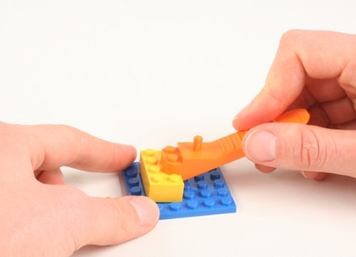 LEGO Classic Brick Separator 630 – Easy Brick Removal Tool (1 Piece)