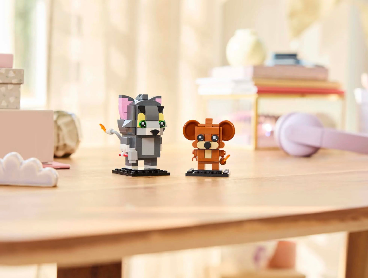 LEGO BrickHeadz Tom & Jerry Figures (40793) – 212-Piece Collectible Build