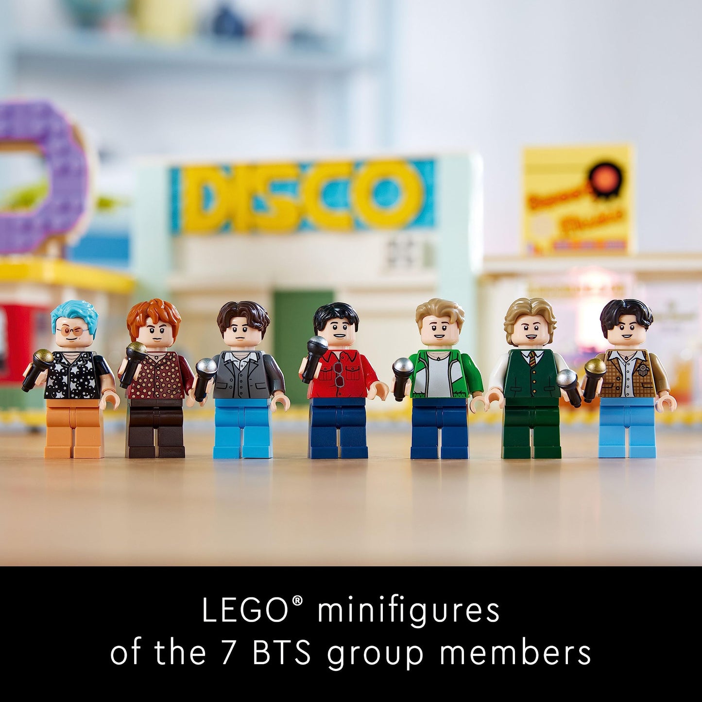 LEGO Ideas BTS Dynamite 21339 Set for Adults – 7 Minifigures, Stage & Scenes
