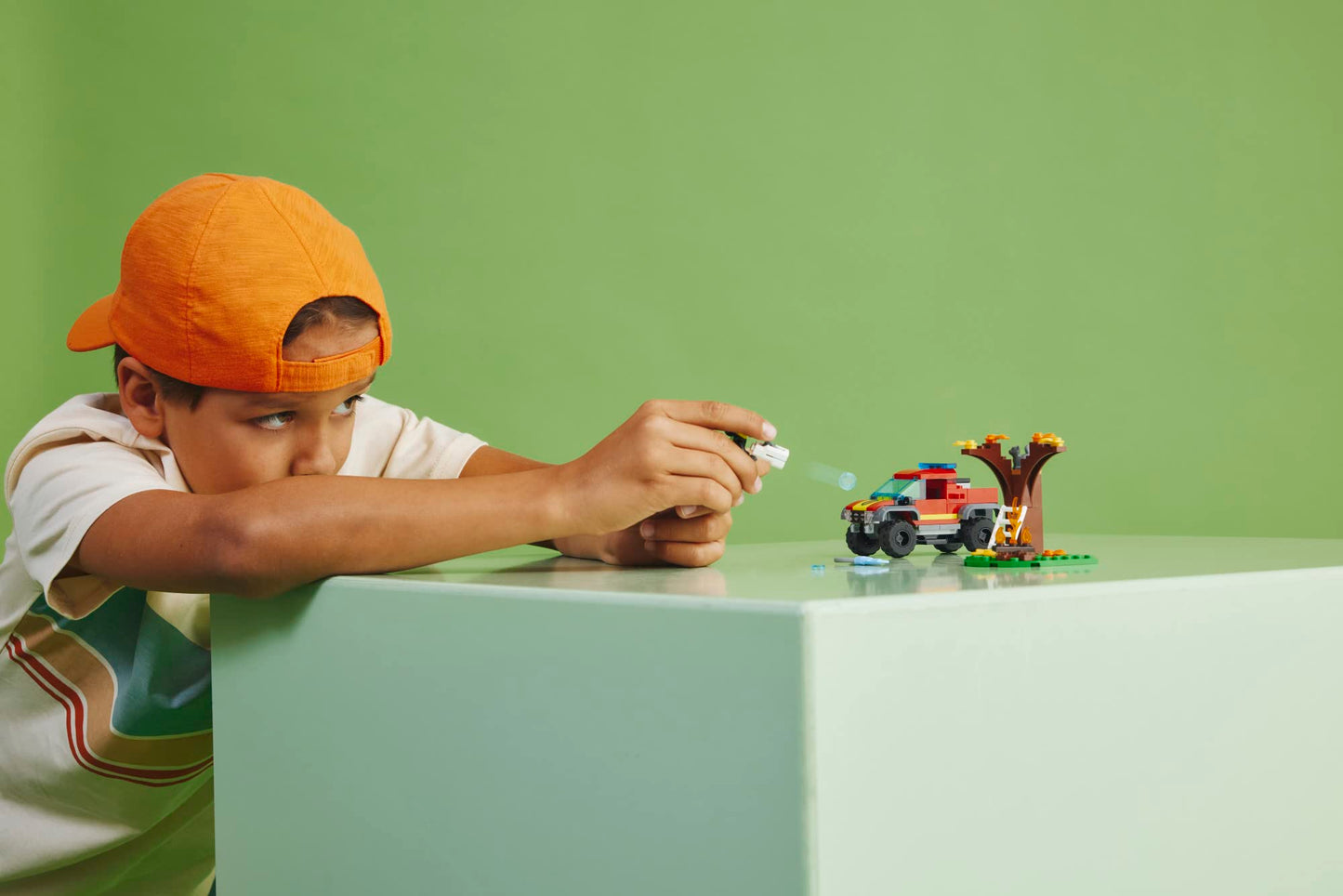 LEGO City 60393 4x4 Fire Engine Rescue – Firefighter Minifigure & Cat Playset