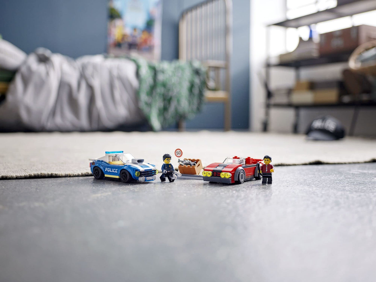 LEGO City Police Highway Arrest 60242 – 185-Piece Police Car Chase Set