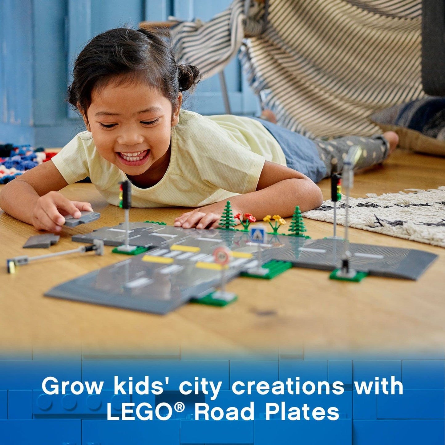 LEGO City Road Plates 60304 – Realistic Glow-in-the-Dark Road Network for Creative Play