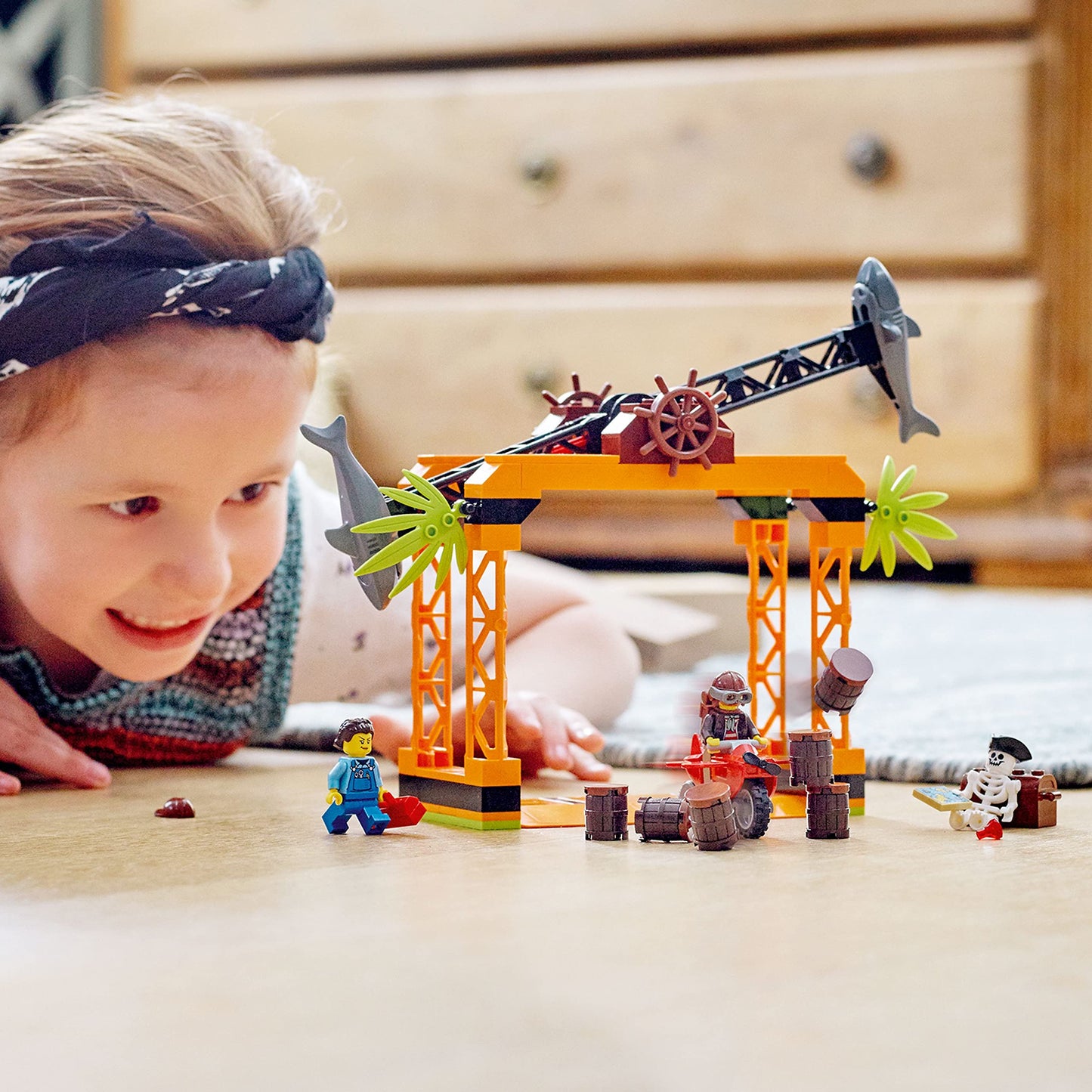 LEGO City Stuntz Shark Attack Stunt Challenge 60342 – Flywheel Stunt Bike & Minifigures