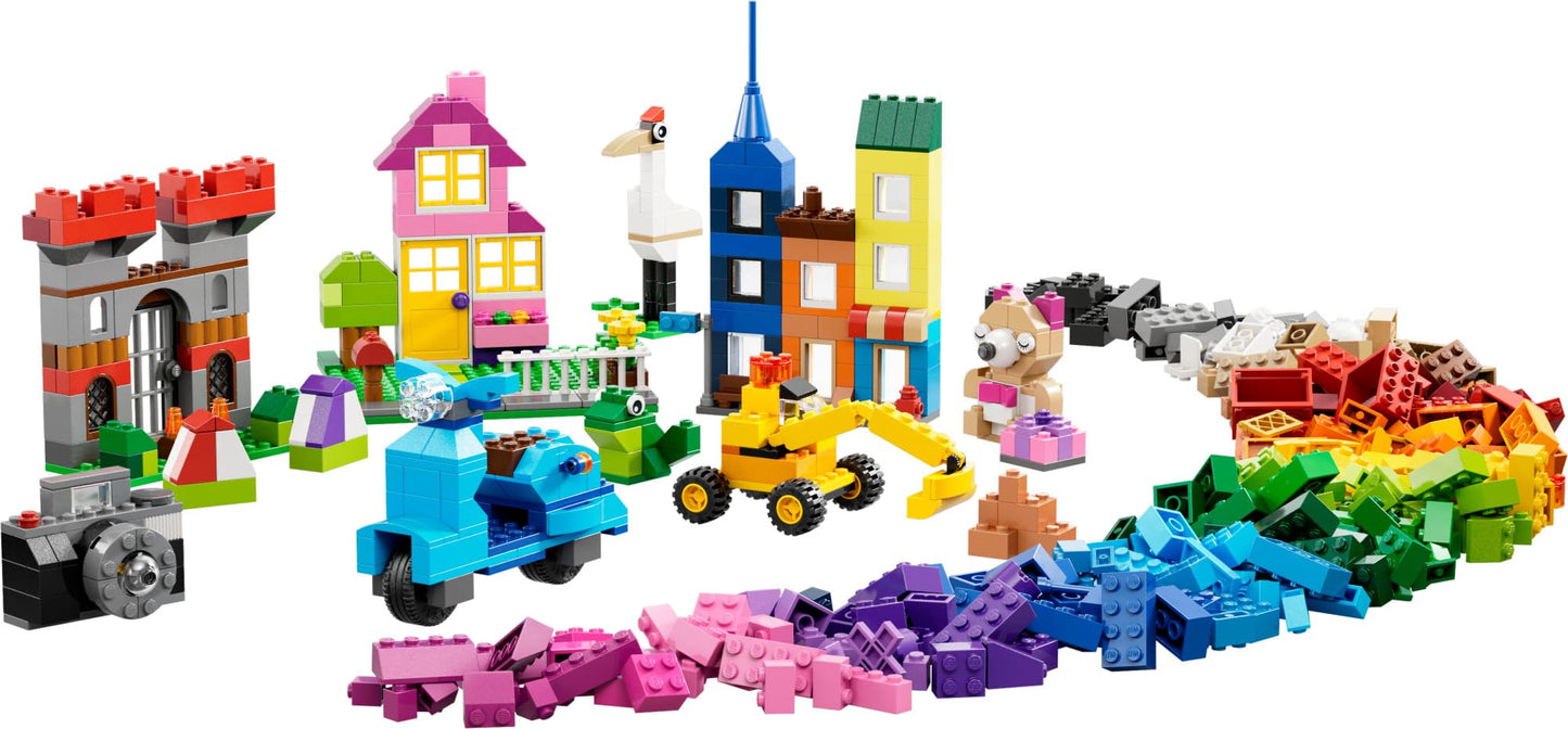 LEGO Classic Large Creative Brick Box 10698 – 790 Pieces, Storage & Classroom Play
