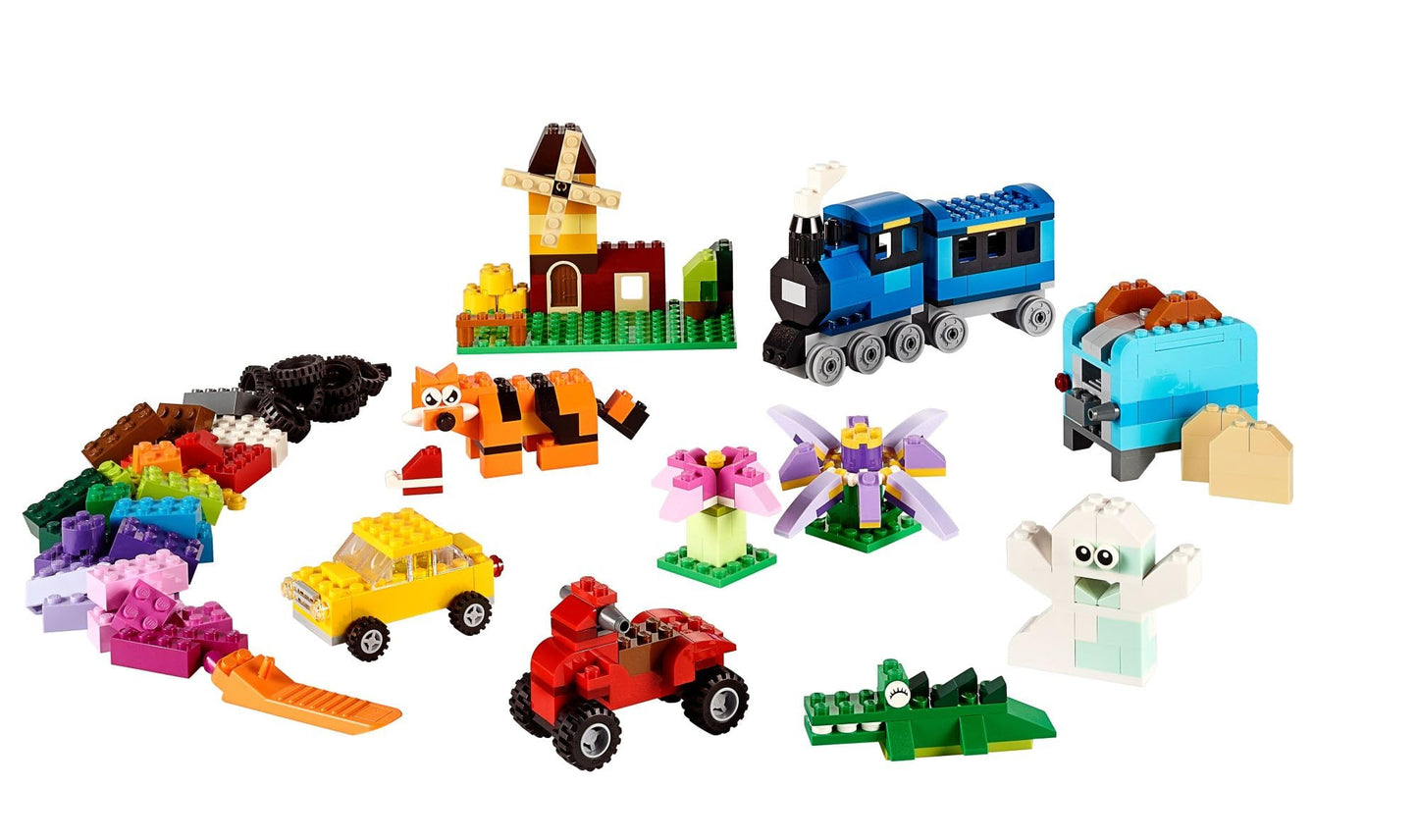 LEGO Classic Medium Creative Brick Box 10696 – 484 Pieces, Storage Box, Train & Tiger Figure