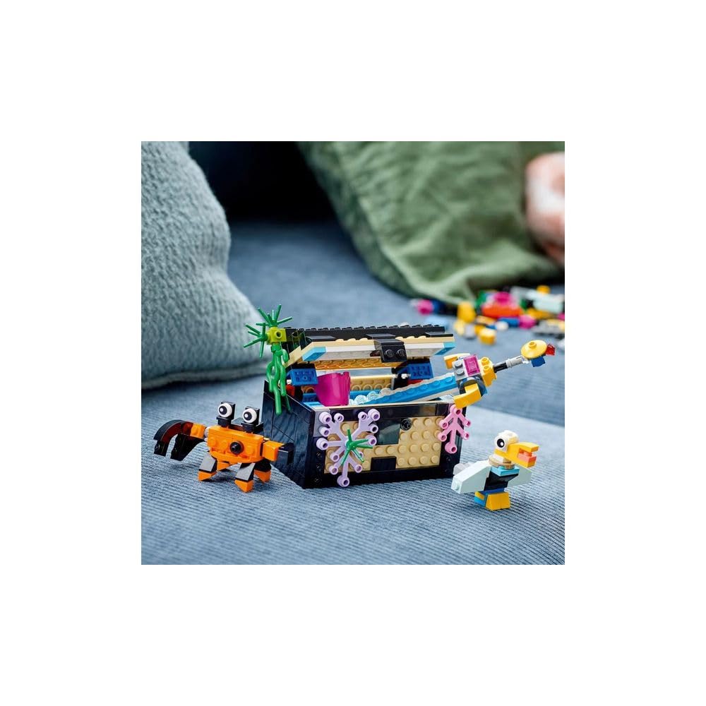 LEGO Creator Fish Tank 31122 Exclusive 3-in-1 Building Set | Creative Aquarium Build