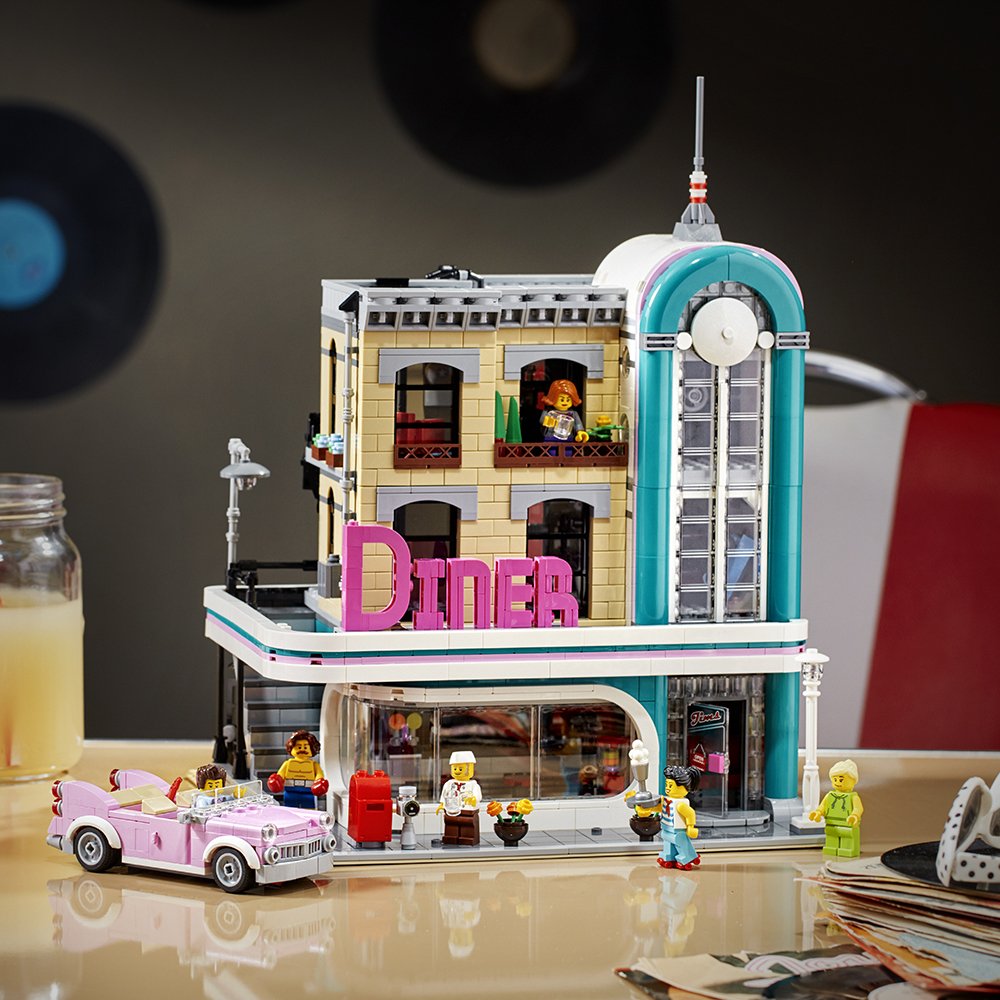 LEGO Creator Expert Downtown Diner 10260 Building Kit | 2,480-Piece Model