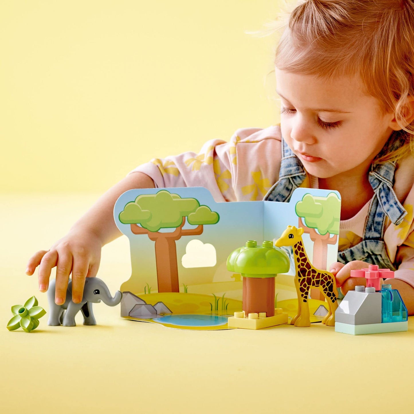 LEGO DUPLO Wild Animals of Africa 10971 | Toddler Learning Toy with Baby Elephant & Giraffe