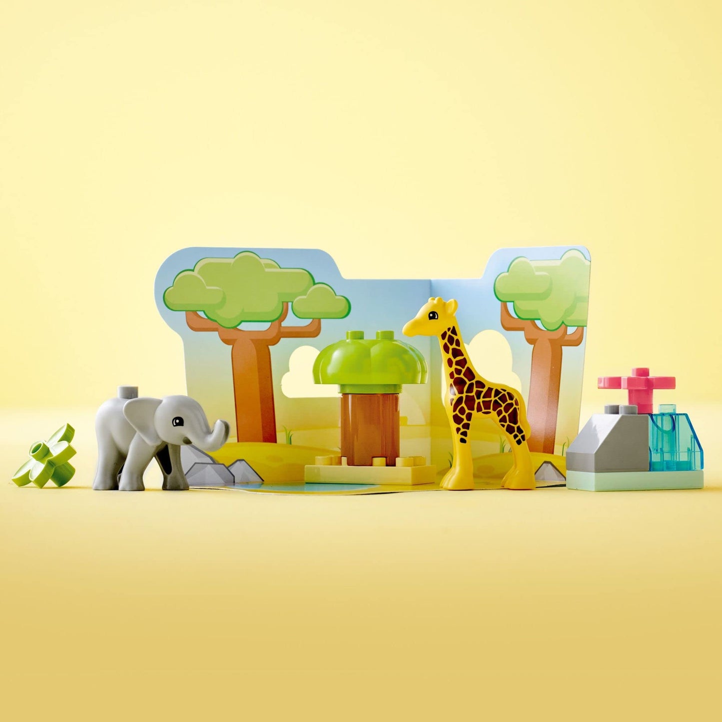 LEGO DUPLO Wild Animals of Africa 10971 | Toddler Learning Toy with Baby Elephant & Giraffe