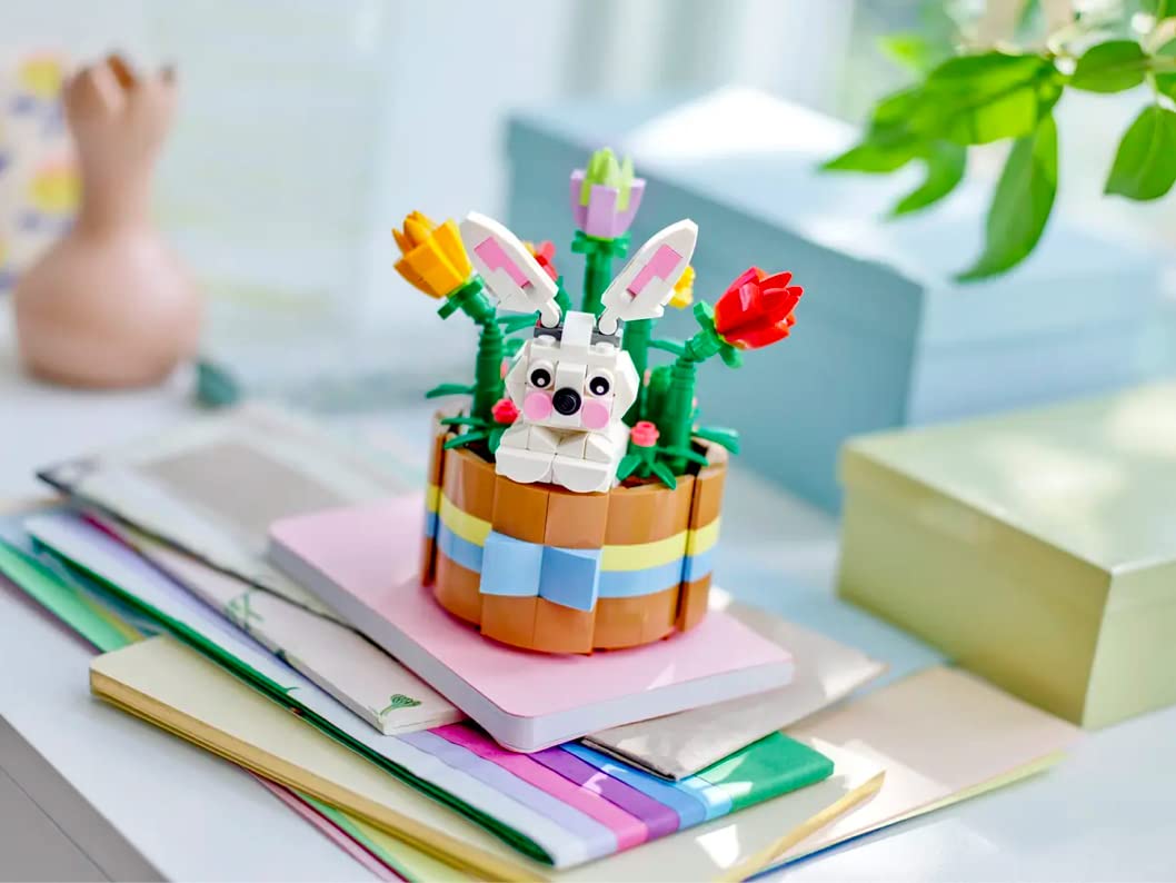 LEGO Easter Basket 40587 – Spring Display Model for Easter Decor