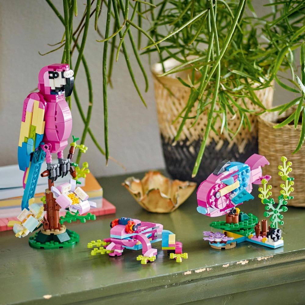 LEGO Creator 31144 Exotic Pink Parrot — 3in1 Animal Playset