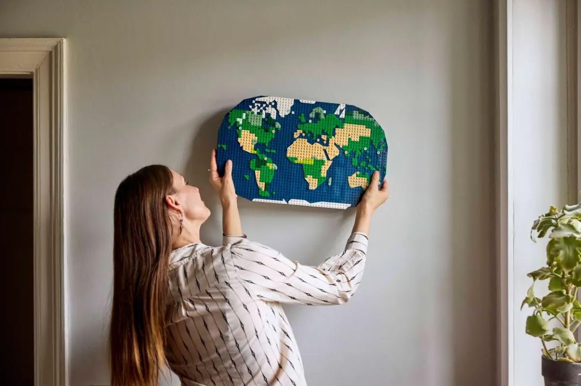 LEGO Family Memories 41838 - World Map Build Kit for Teens and Adults