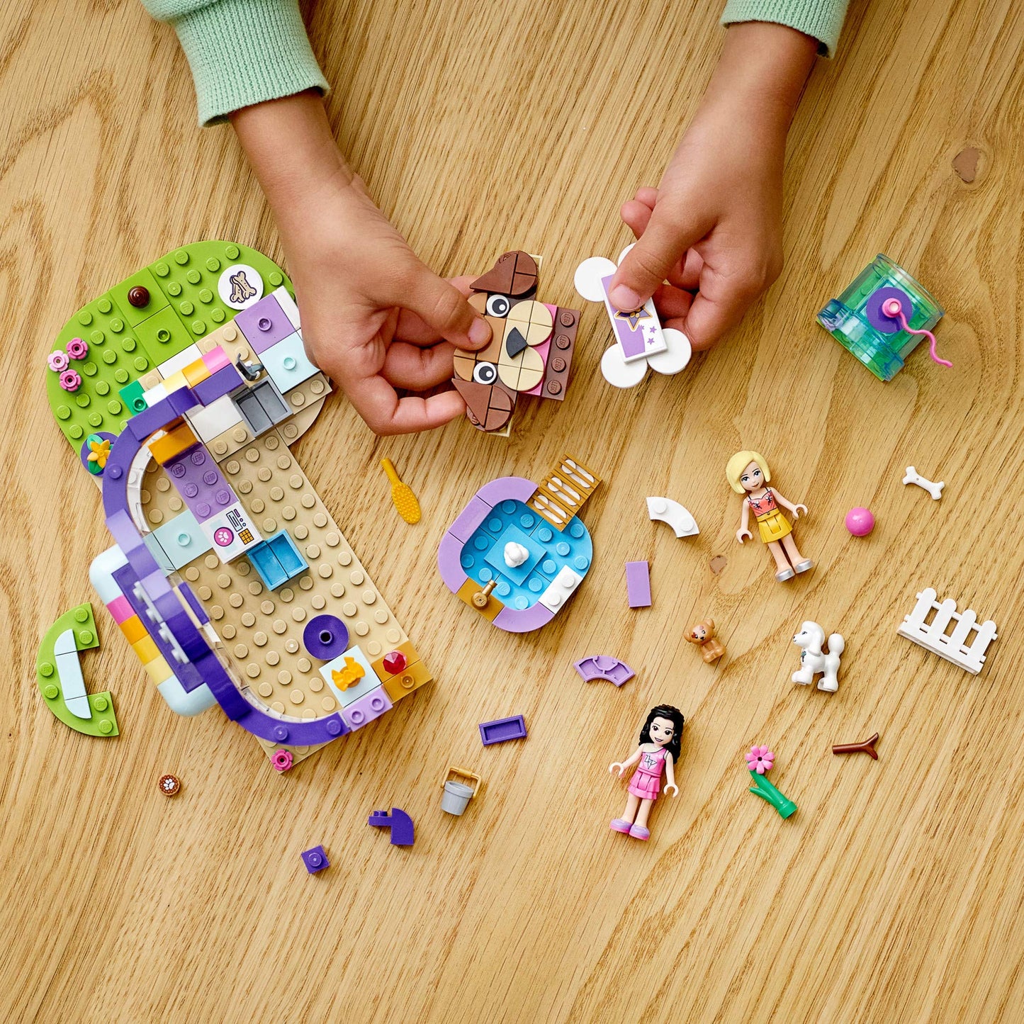 LEGO Friends Doggy Day Care 41691 – 221-Piece Kit with 2 Mini-Dolls & 2 Dogs
