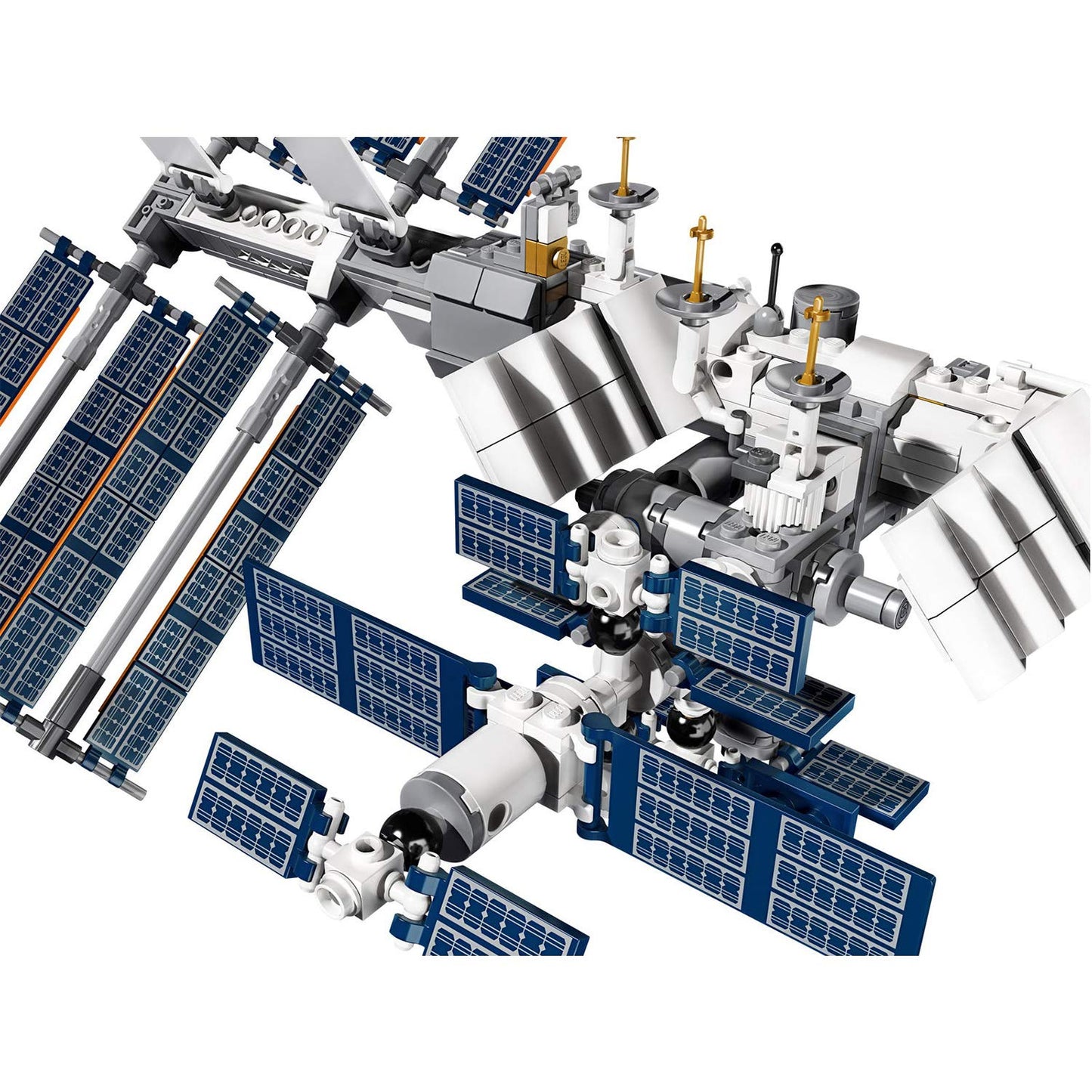 LEGO Ideas International Space Station 21321 – 864-Piece Display Model for Adults