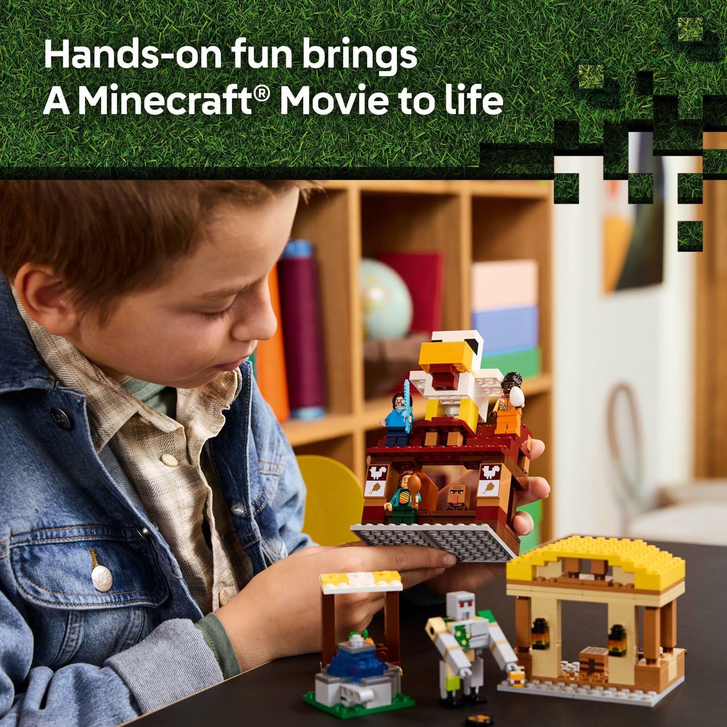 LEGO Minecraft The Ghast Balloon Village Attack 21273 – 555-Piece Set with Steve, Natalie & Dawn