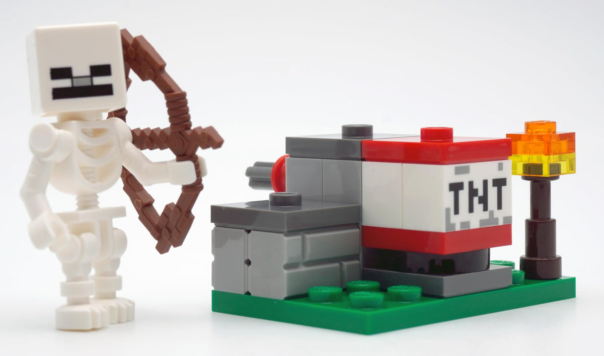 LEGO Minecraft Skeleton with TNT Launcher and Bonus Tile – 1 pc | Authentic LEGO Figure