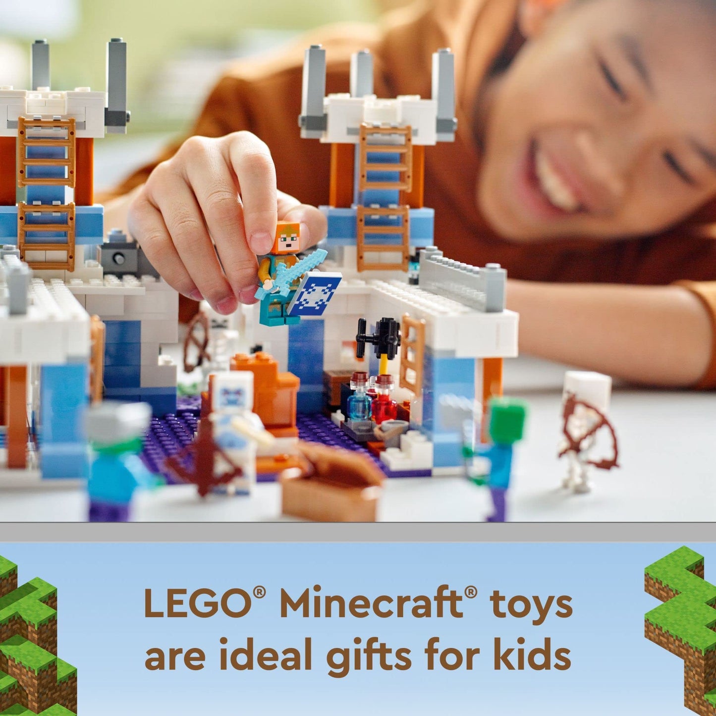 LEGO Minecraft The Ice Castle 21186 – Buildable Toy Set for Kids 8+ (499 Pieces)