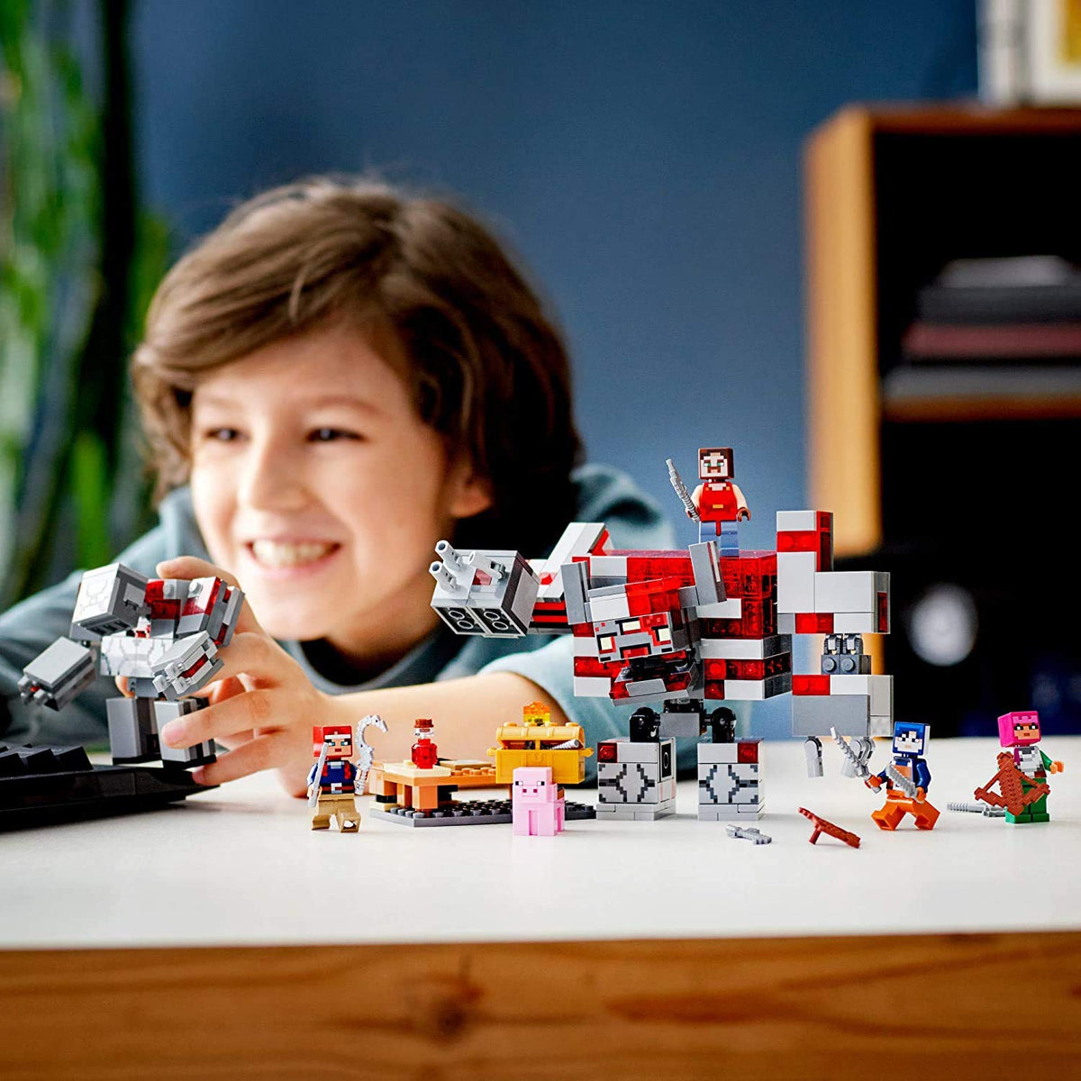 LEGO Minecraft The Redstone Battle 21163 – Action-Packed Dungeons Set for Kids 8+ | 504 Pieces