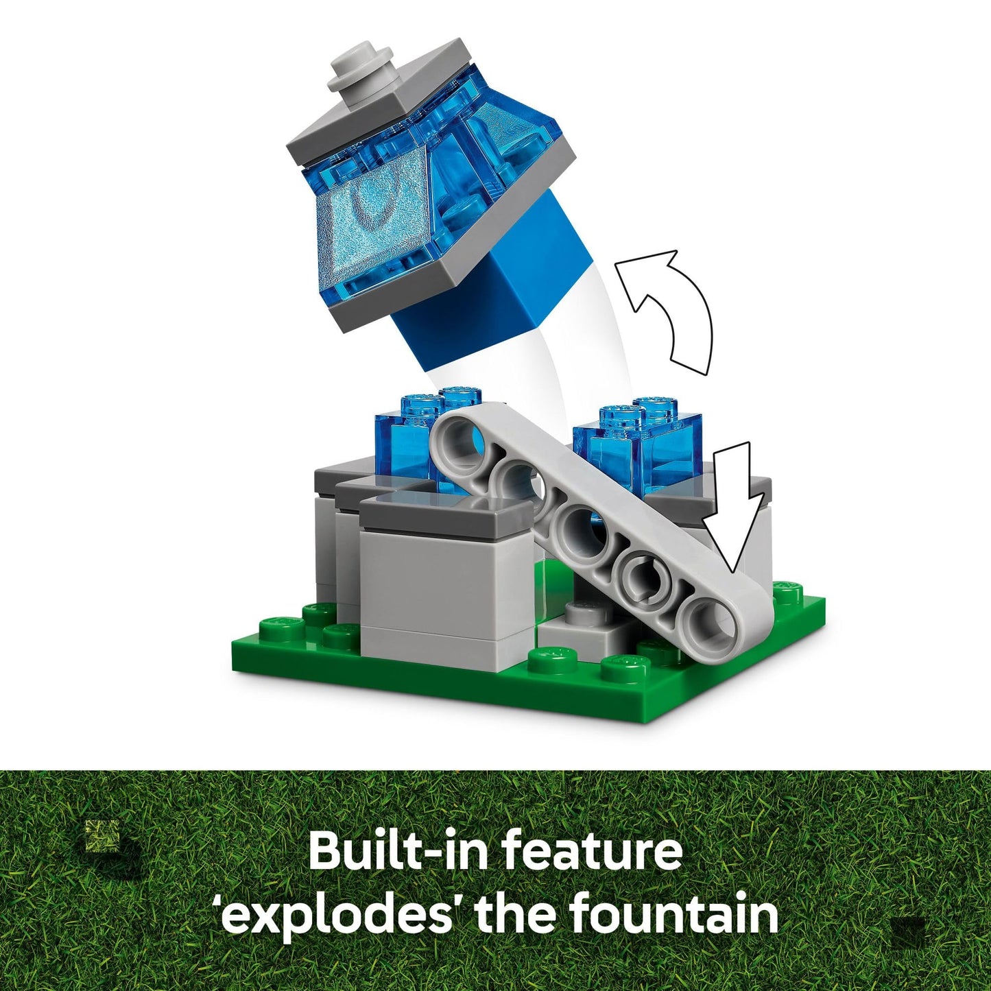 LEGO Minecraft The Ghast Balloon Village Attack 21273 – 555-Piece Set with Steve, Natalie & Dawn