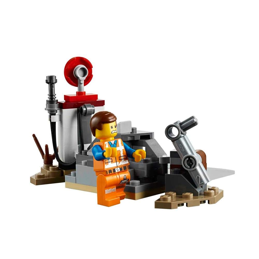 LEGO THE LEGO MOVIE 2 Emmet’s Thricycle 70823 – 173-Piece Three-Wheel Building Set
