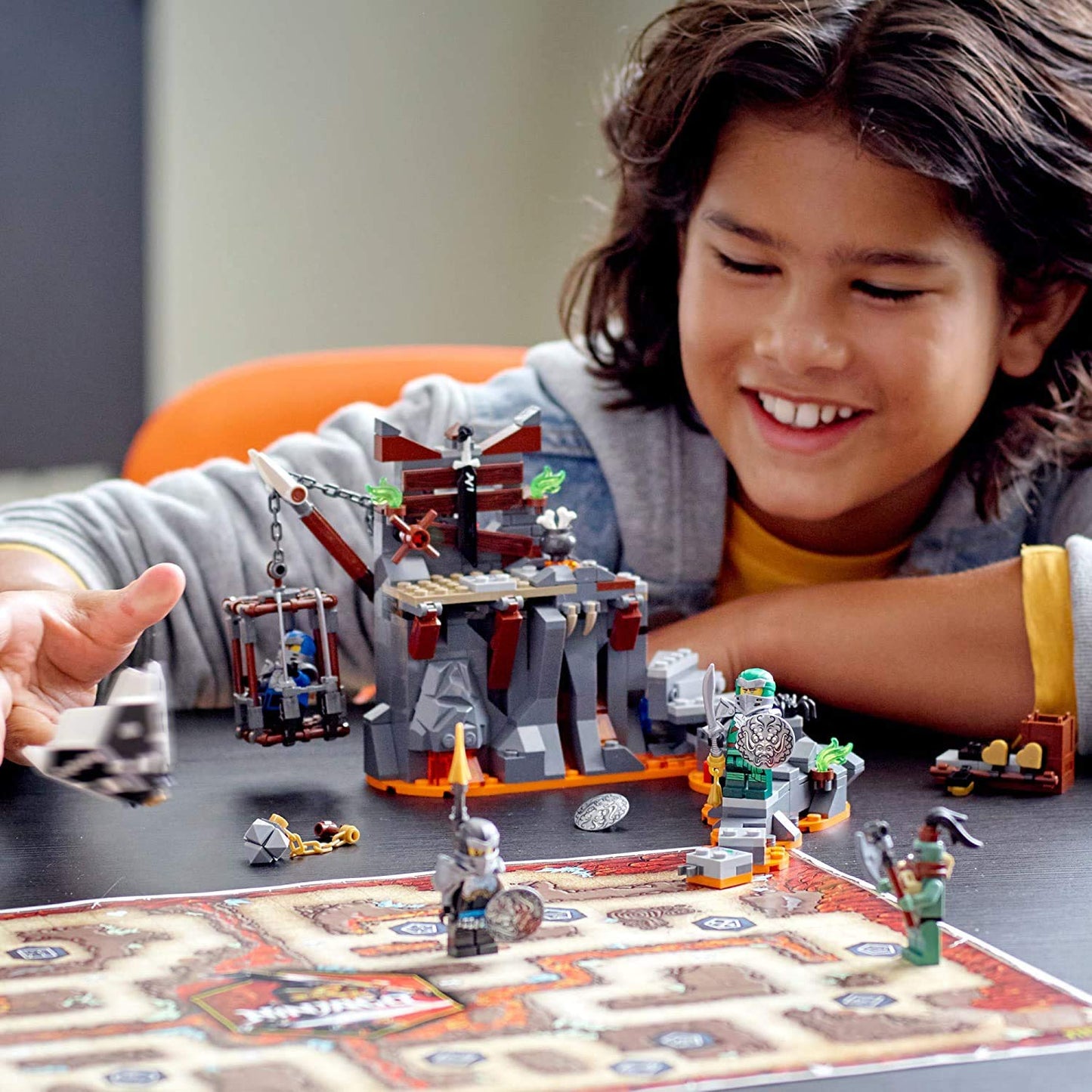 LEGO NINJAGO Journey to the Skull Dungeons 71717 – Ninja Board Game Playset (401 Pieces)