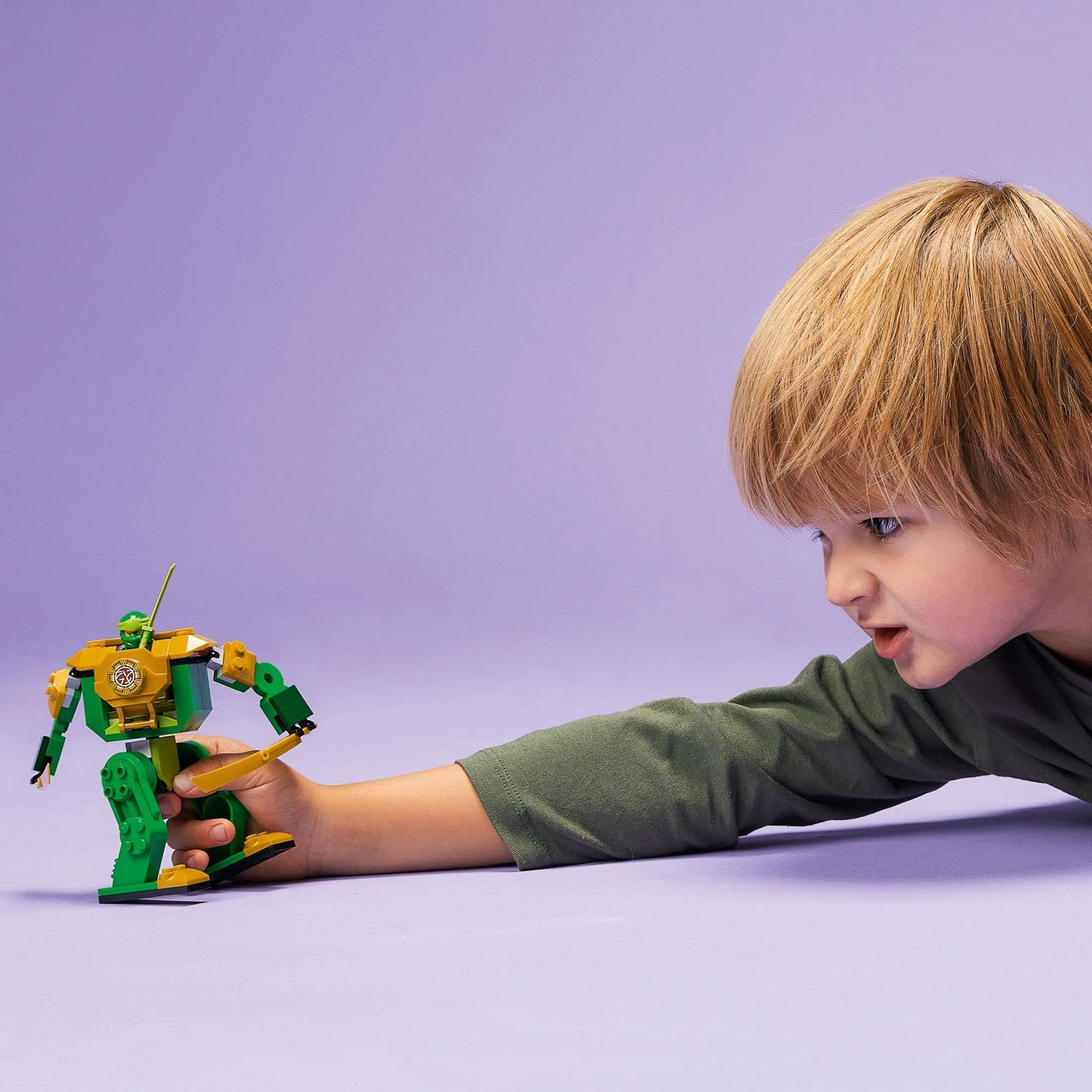 LEGO NINJAGO Lloyd’s Ninja Mech Battle 71757 – Action Figure Toy for Kids 4+