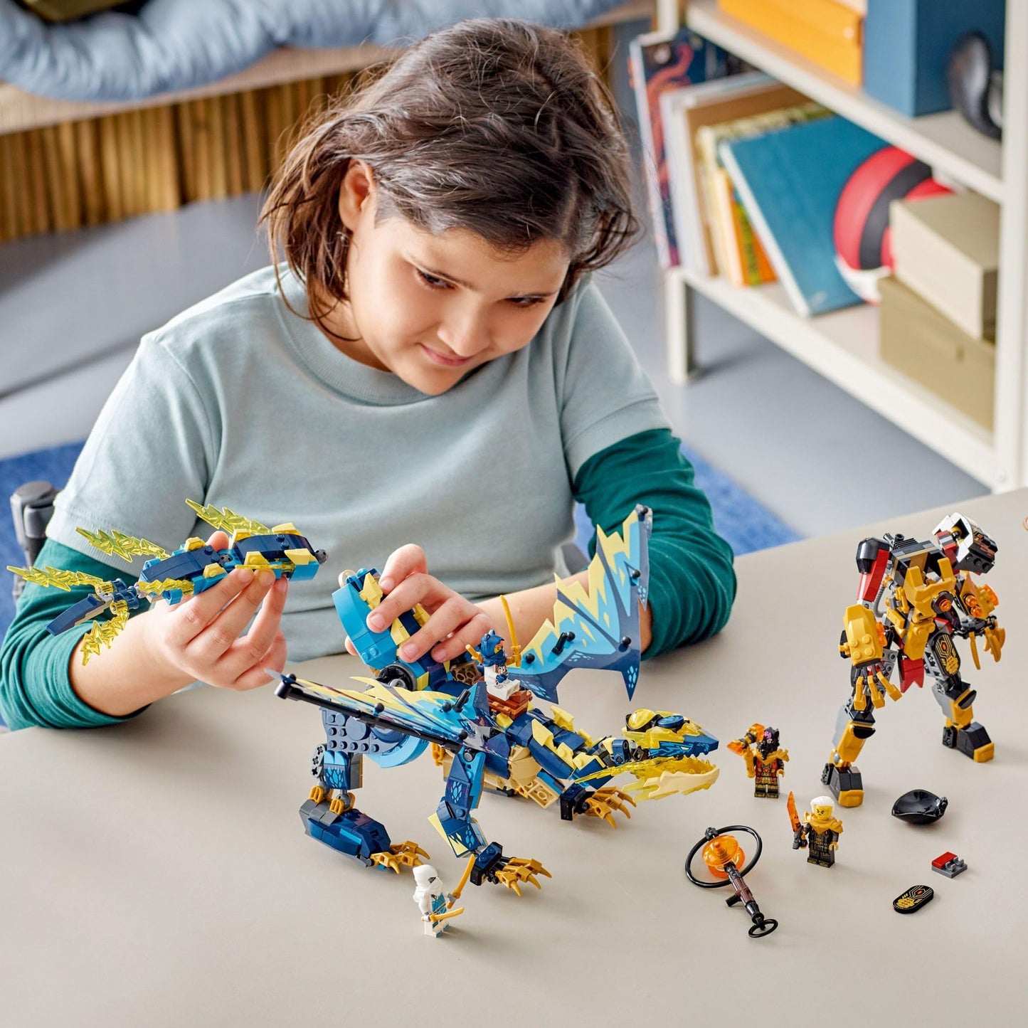 LEGO NINJAGO Elemental Dragon vs The Empress Mech 71796 – 1,038-Piece Building Set with 6 Minifigures