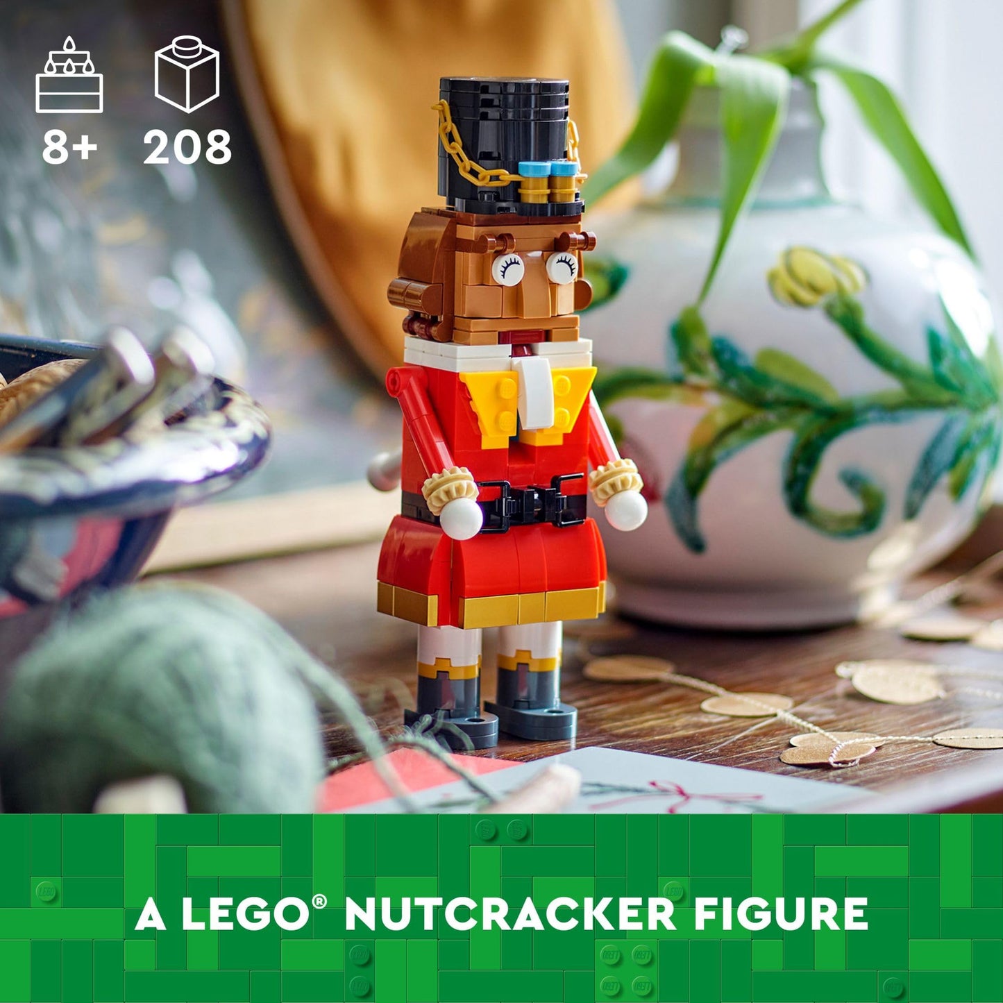 LEGO Nutcracker Christmas Decor 40640 – Moveable Nutcracker Figure for Kids 8+ | Festive Display & Gift Idea