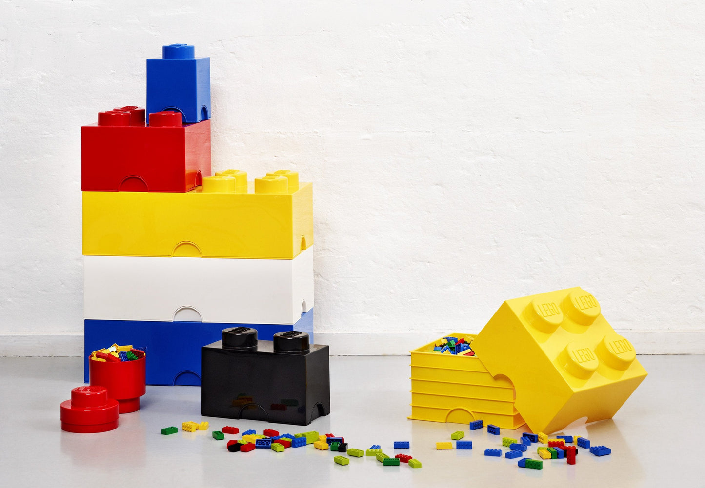 LEGO Room Copenhagen Brick Box 4 – Bright Red | Storage & Play