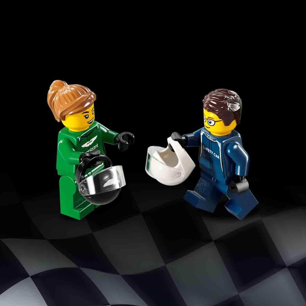 LEGO Speed Champions Aston Martin Safety Car & AMR23 (76925) – Build, Display, Race-Inspired Set