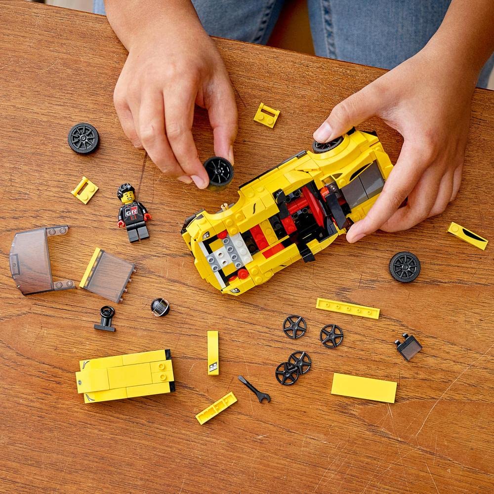 LEGO Speed Champions Toyota GR Supra 76901 – 299-Piece Building Kit with Racing Minifigure