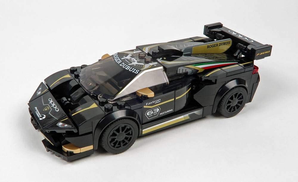 LEGO Speed Champions: Lamborghini Huracán Super Trofeo EVO & Urus ST-X Building Kit – 663 Pieces