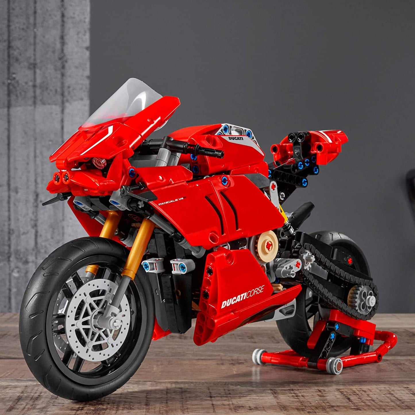 LEGO Technic Ducati Panigale V4 R 42107 – 2-Speed Gearbox, Working Suspension, Display Model for Adults