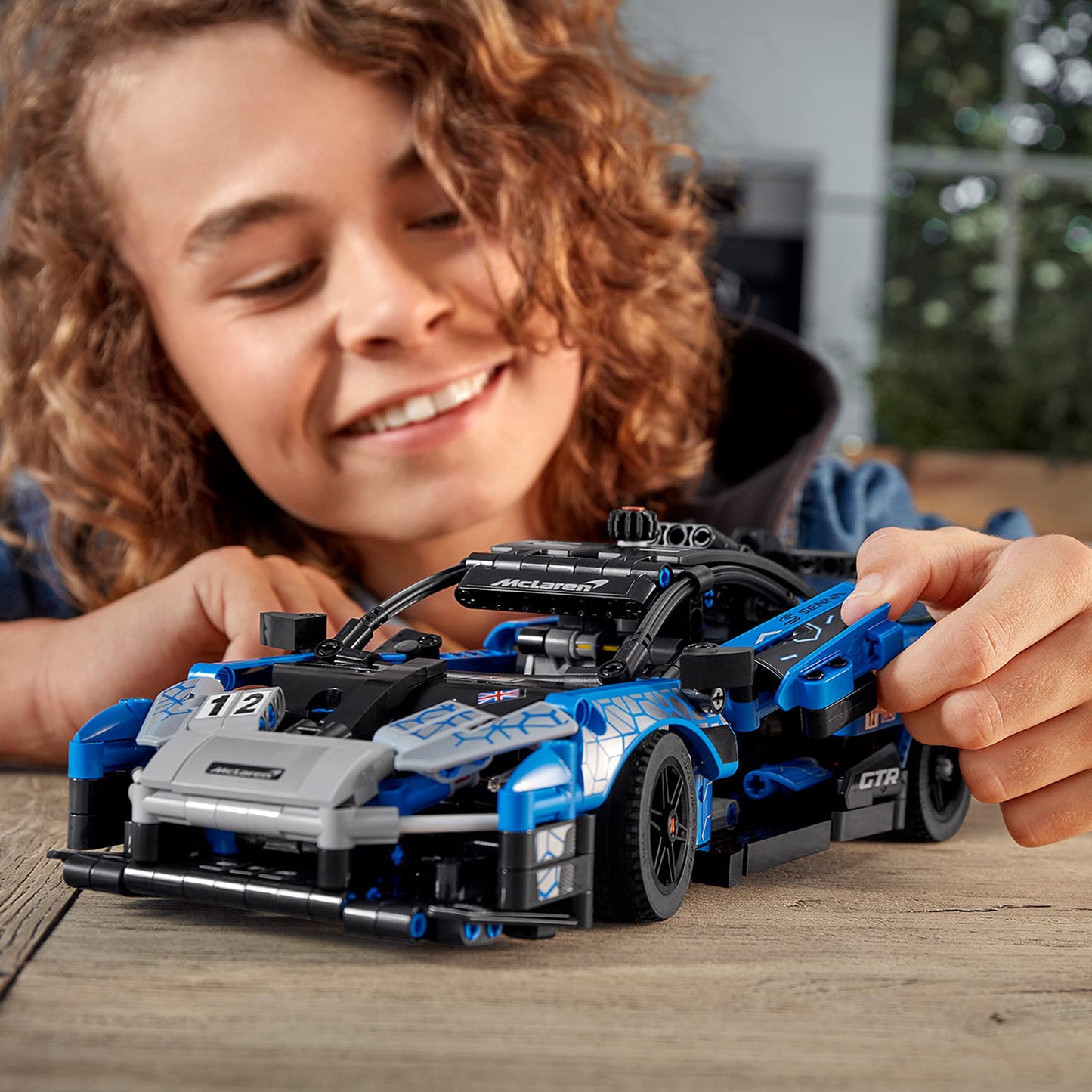 LEGO Technic McLaren Senna GTR 42123 – Build & Display an Authentic McLaren Supercar