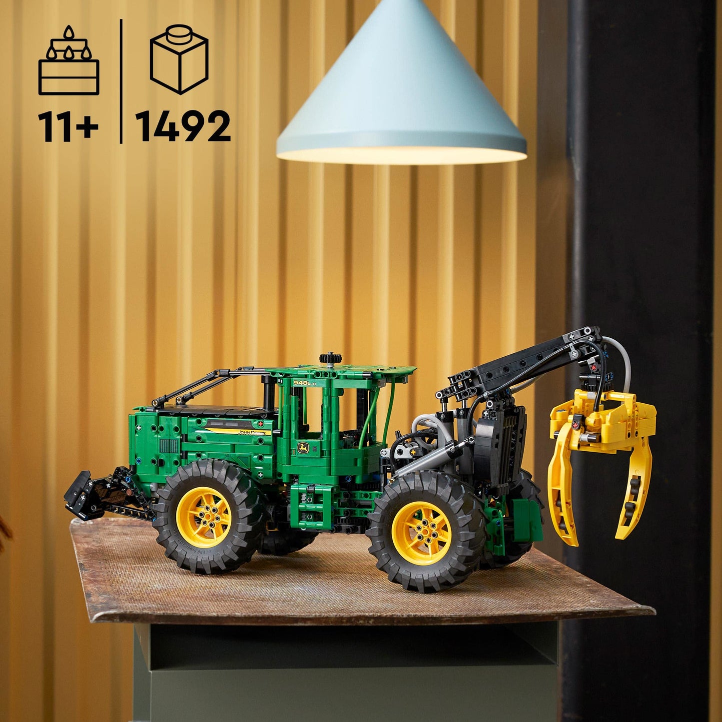 LEGO Technic Skidder John Deere 948L-II (42157) – Pneumatic Gripper, 4-Wheel Drive, 1,492 Pieces