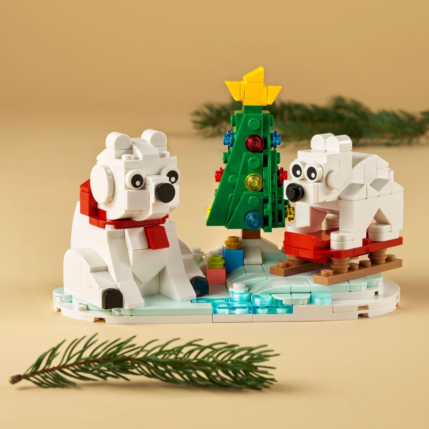 LEGO Wintertime Polar Bears 40571 – Christmas Decor Building Kit (312 Pieces)