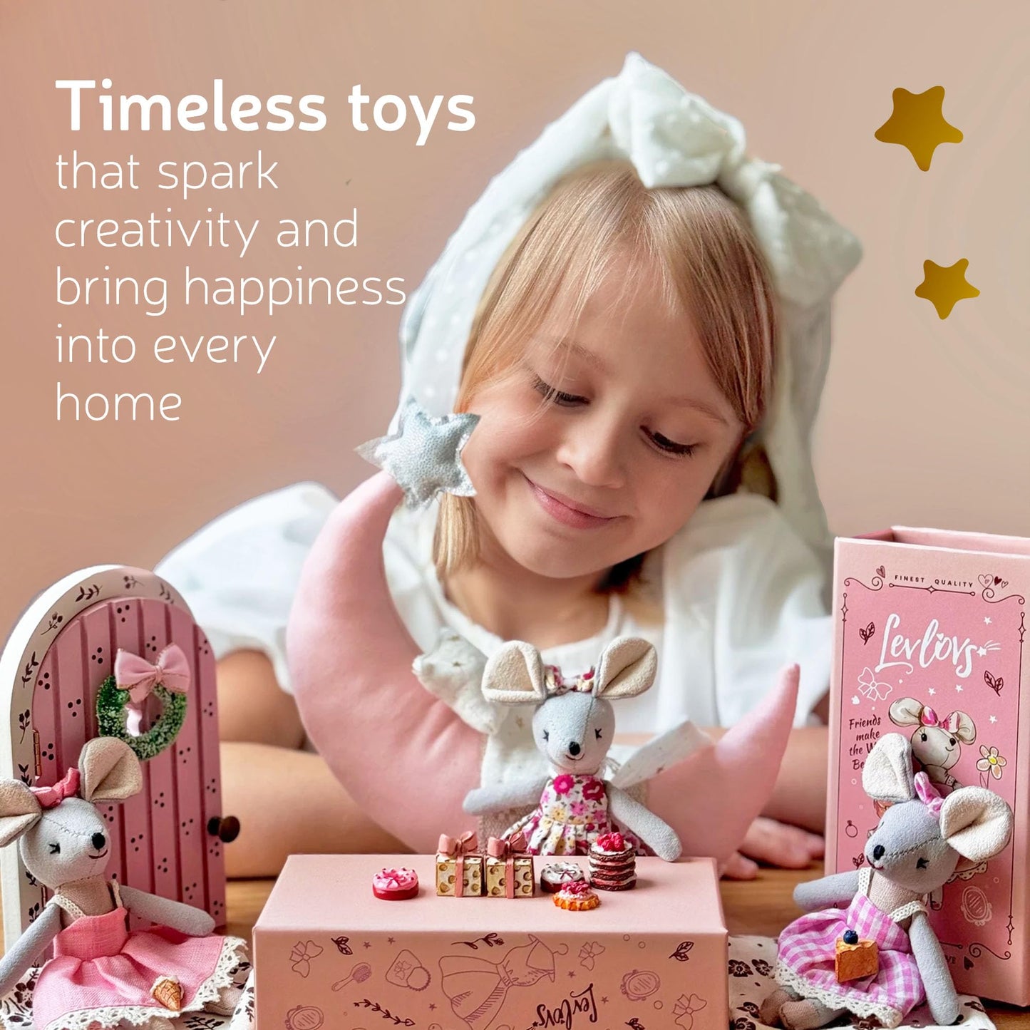LEVLOVS Mouse in a Box: Soft Linen Cotton Toy for Imaginative Play and Nursery Decor