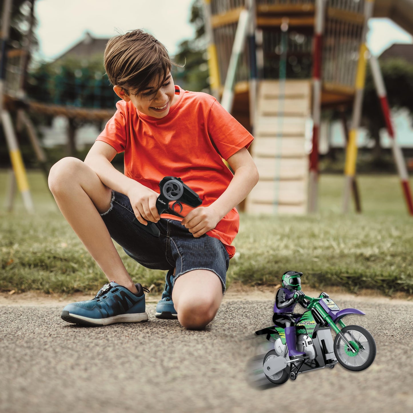 LEXiBOOK RC18 Crosslander RC Motorcycle – 12 km/h, 2.4 GHz Radio Control