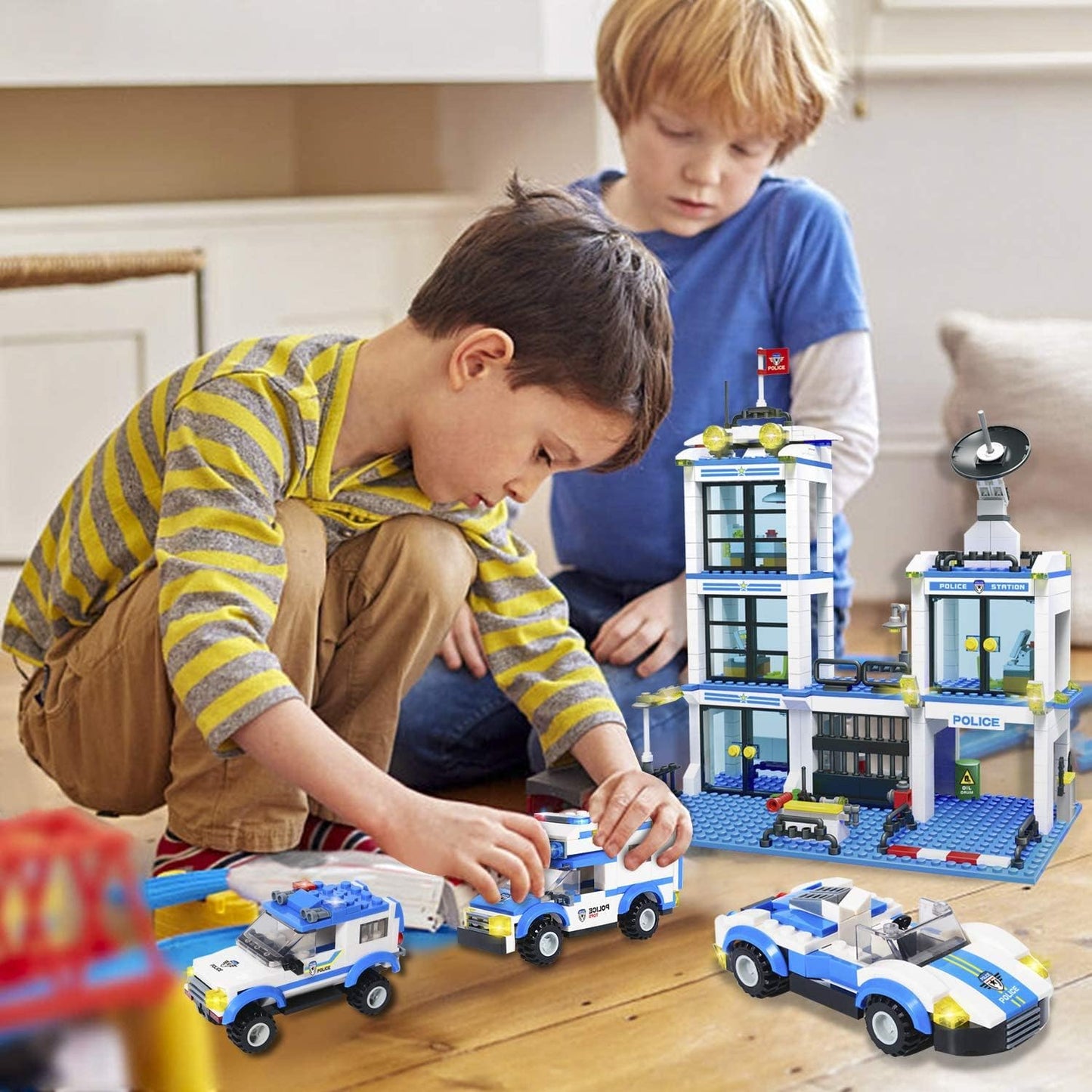 Liberty Imports 736-Piece City Police Station Building Blocks Set | 3 Police Cars & Prison Van