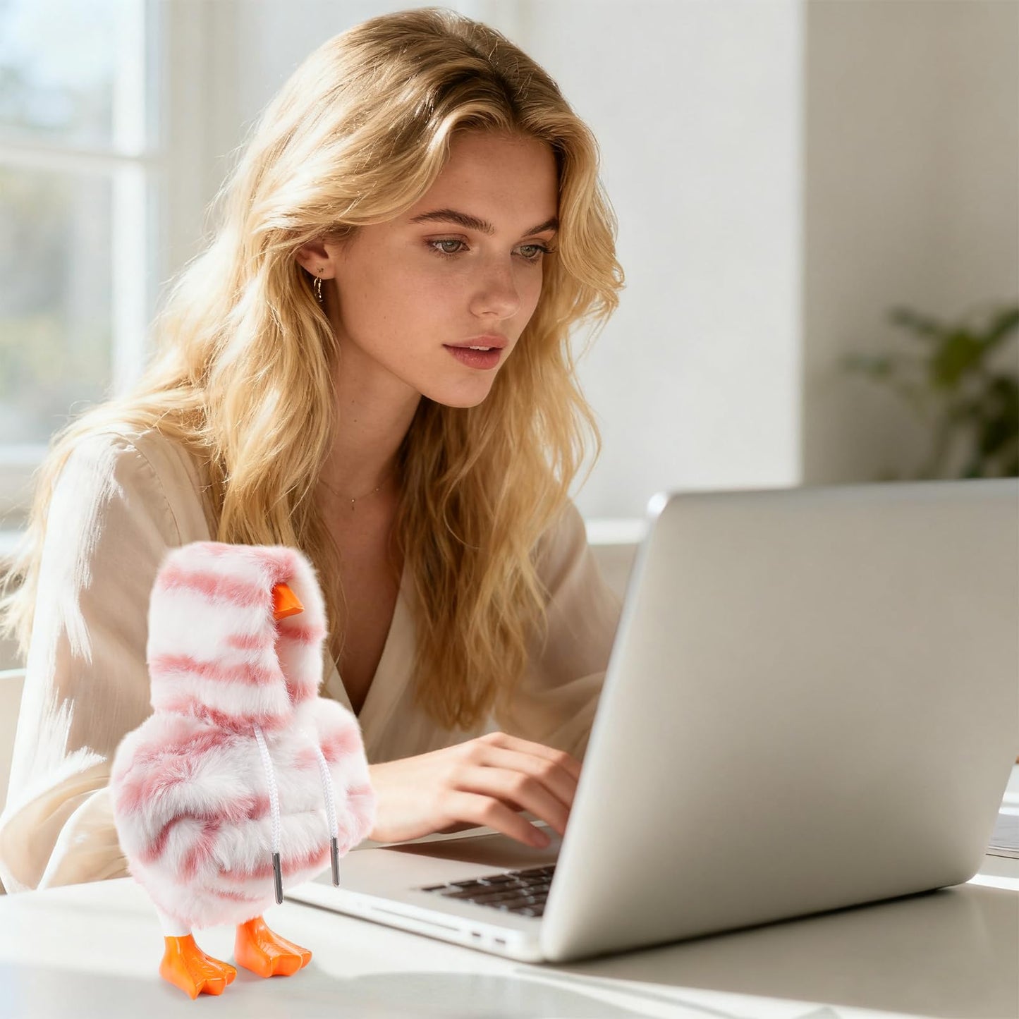 linastu 7-Inch Desk Goose Outfit: Pink Tiger Stripe Hoodie for Mini Desk Goose – Plush Accessory