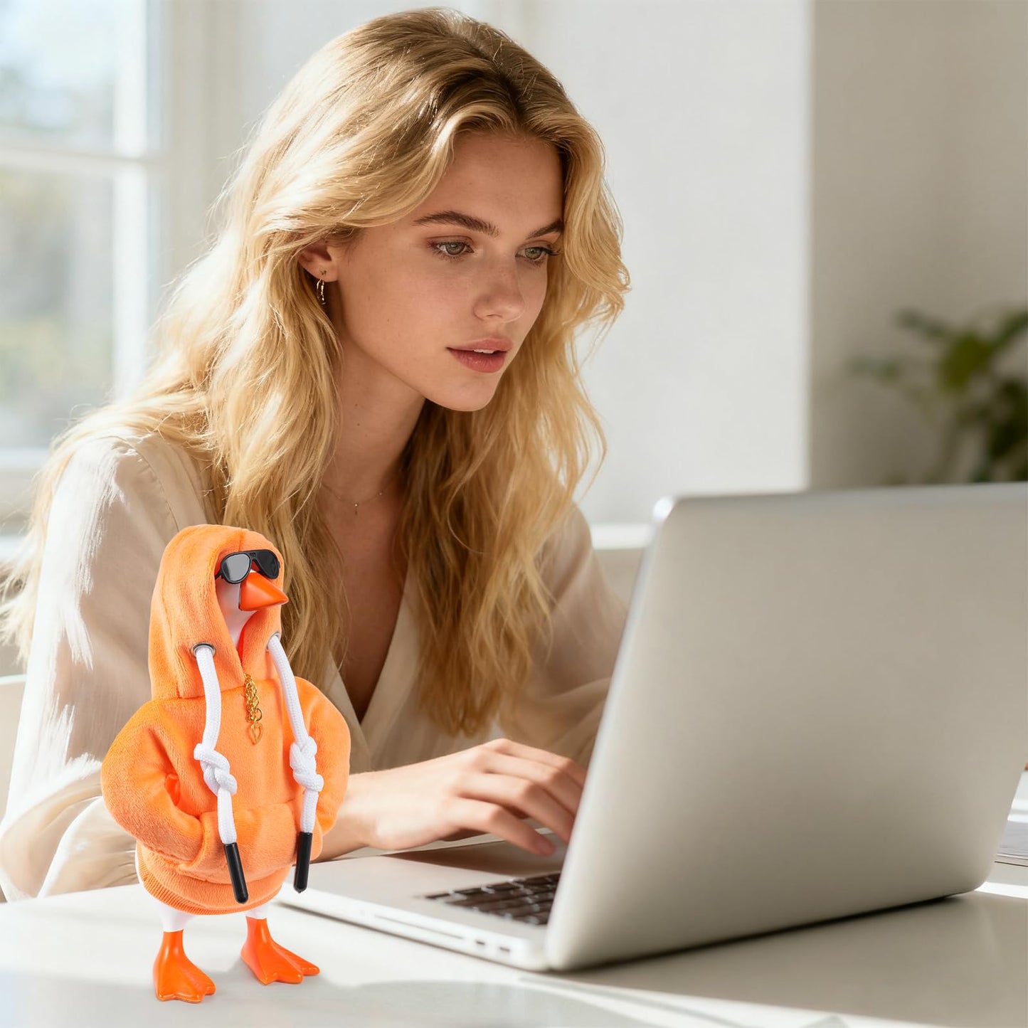 Linastu 7-Inch Desk Goose Outfit: Orange Hoodie, Sunglasses & Gold Necklace