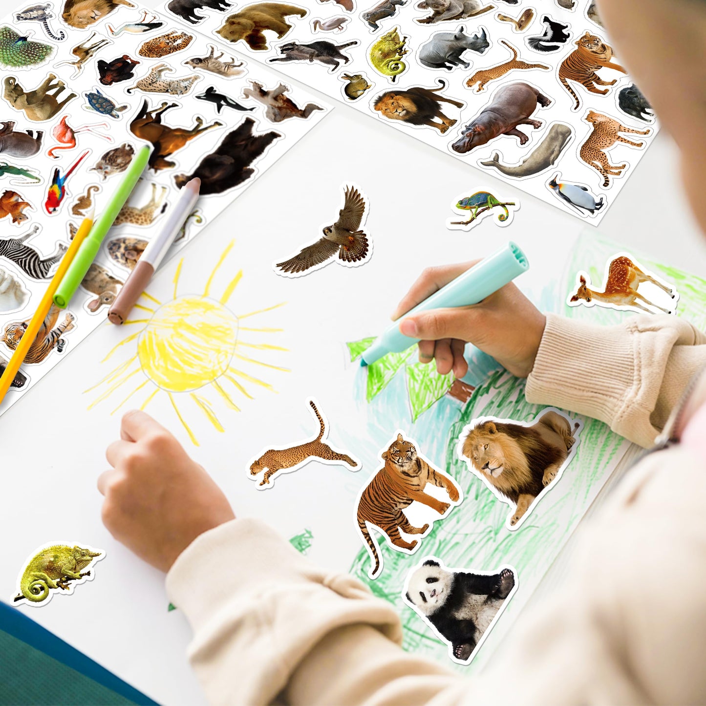 LINAYE Jungle Animal Stickers Pack – 1032+ Pieces, 86 Designs for Scrapbooks, Water Bottles & More