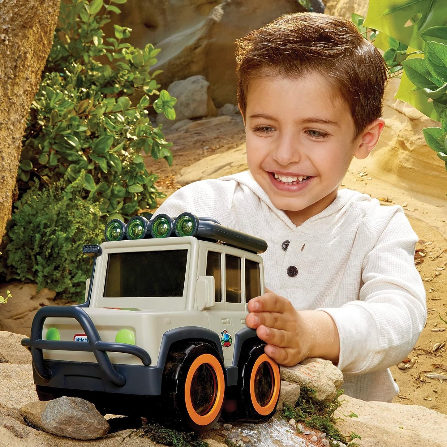 Little Tikes Big Adventures Safari SUV: Binoculars, Flashlight & Compass for Kids 3+